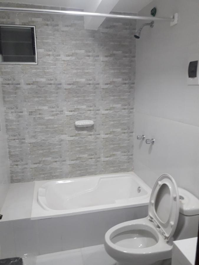 Hostal Jerian Уюні Екстер'єр фото